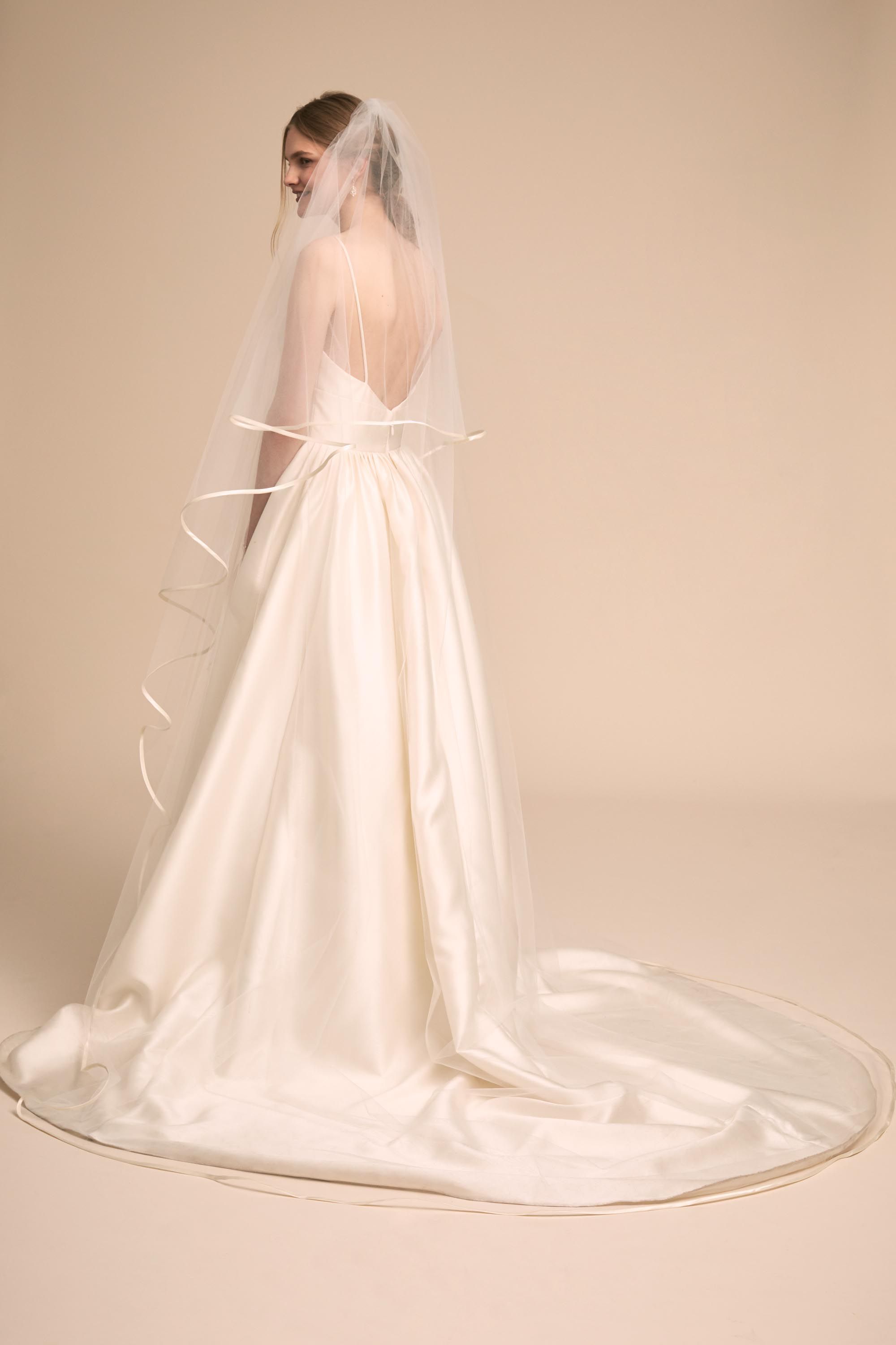 bhldn cathedral veil