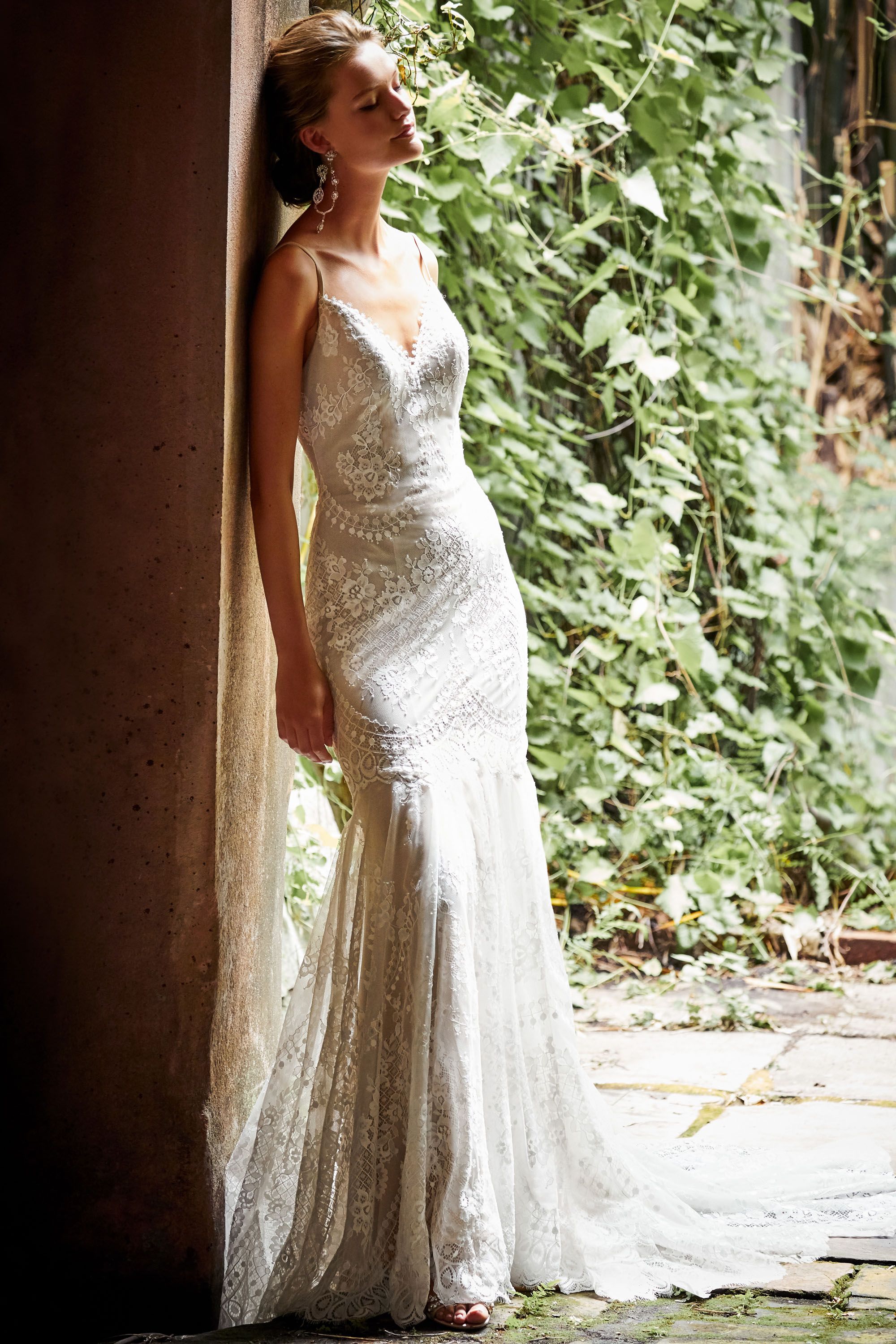 lure of lace gown bhldn