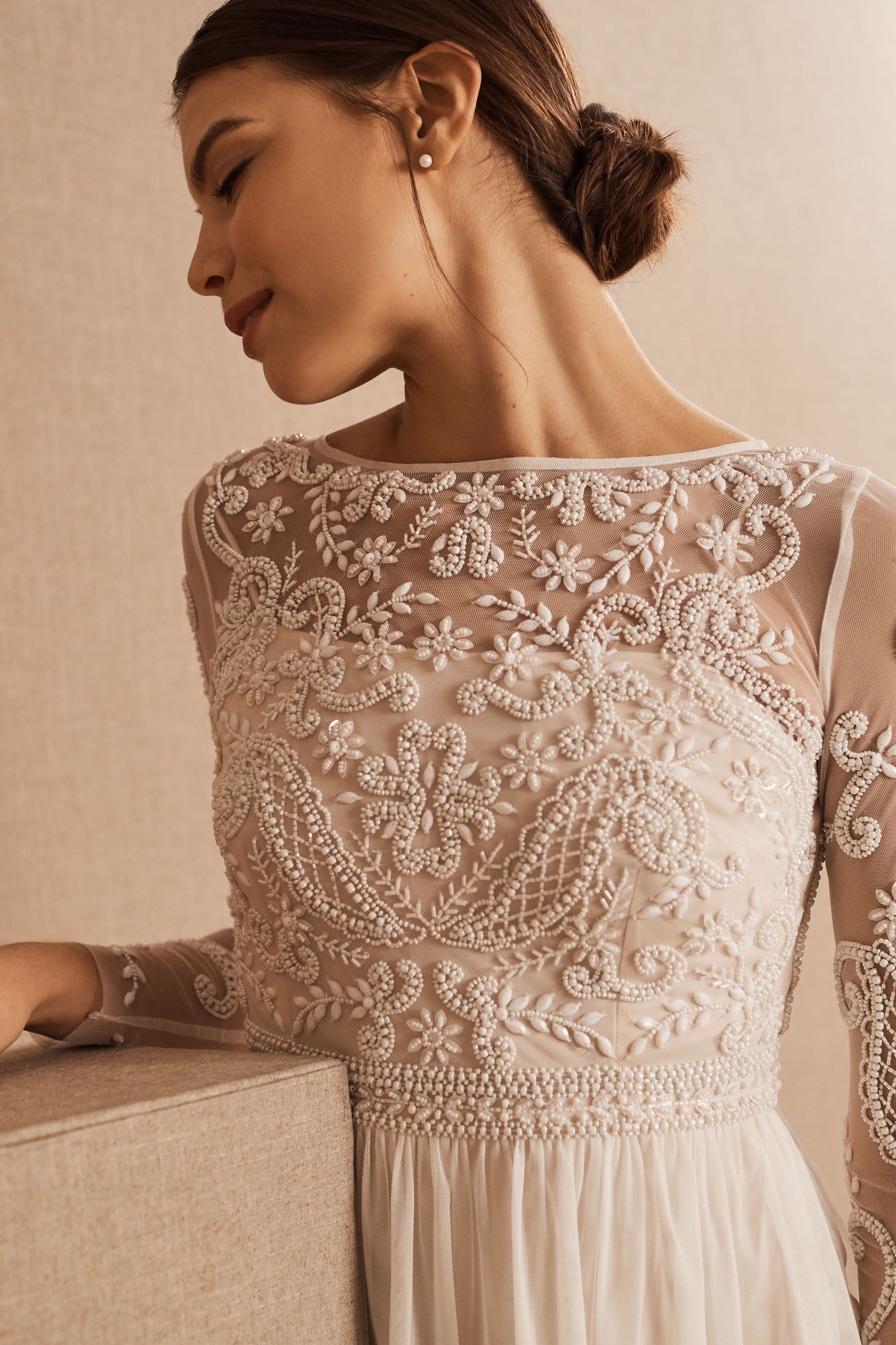 lace wedding dress under 500