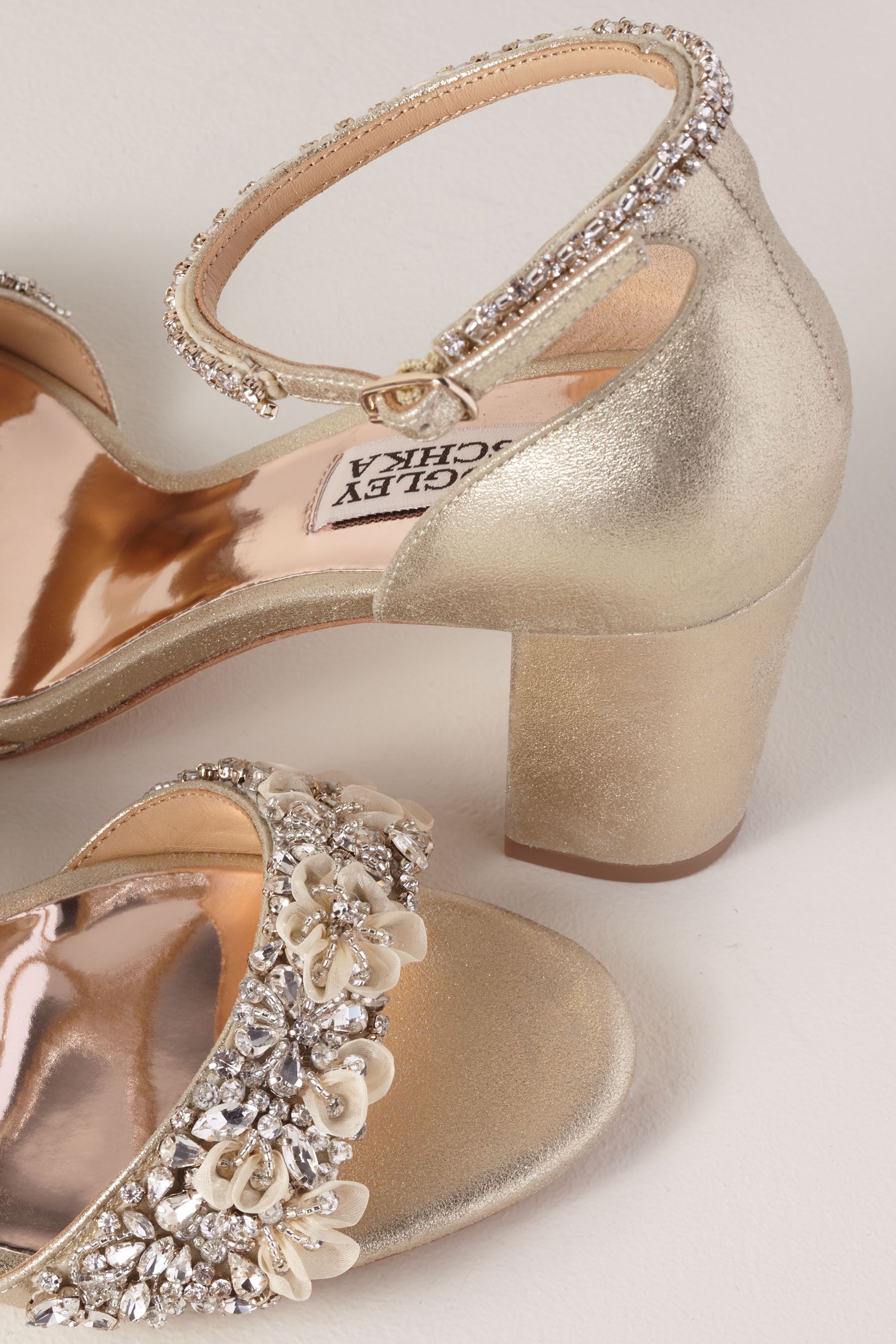 finesse badgley mischka