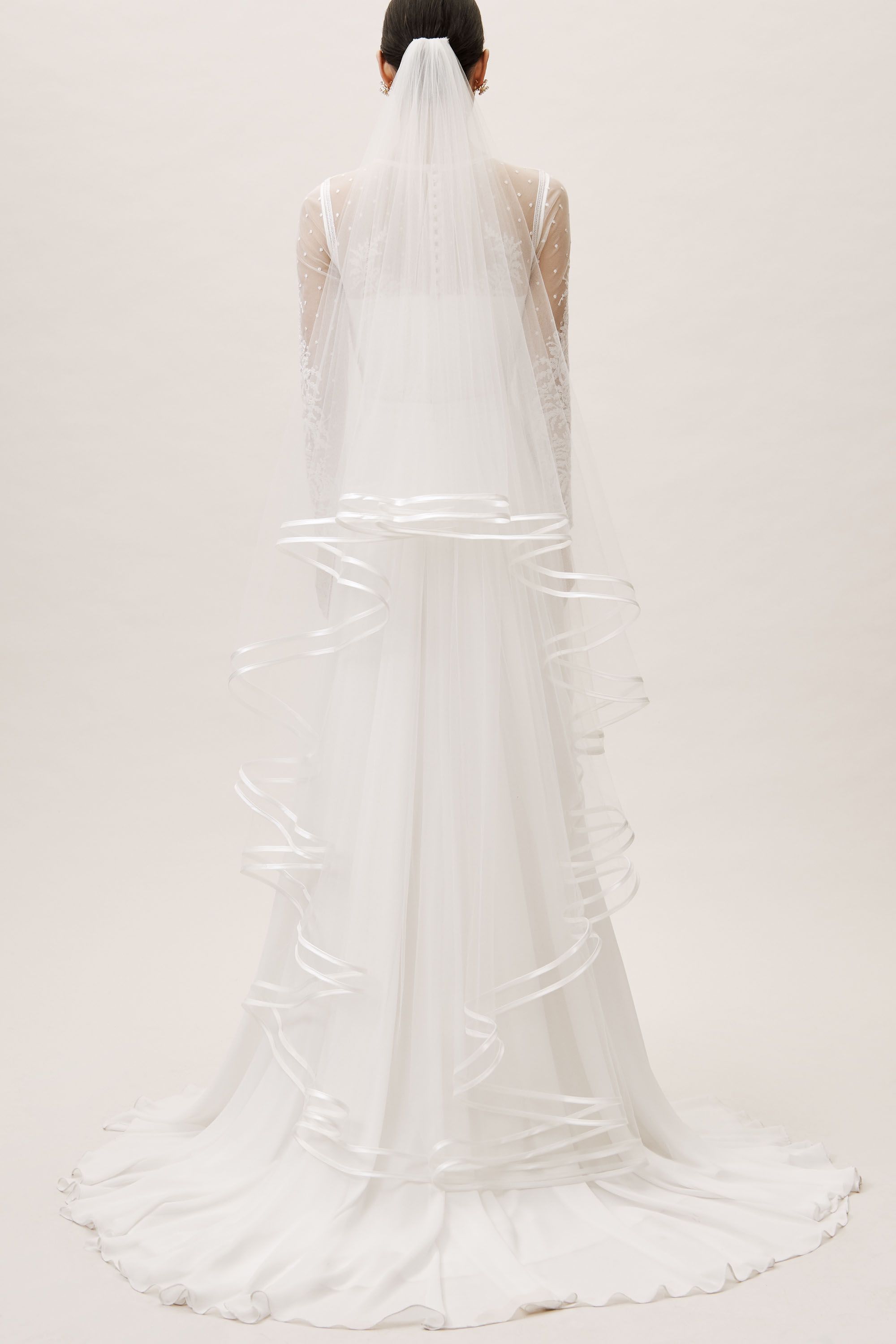 bhldn cathedral veil