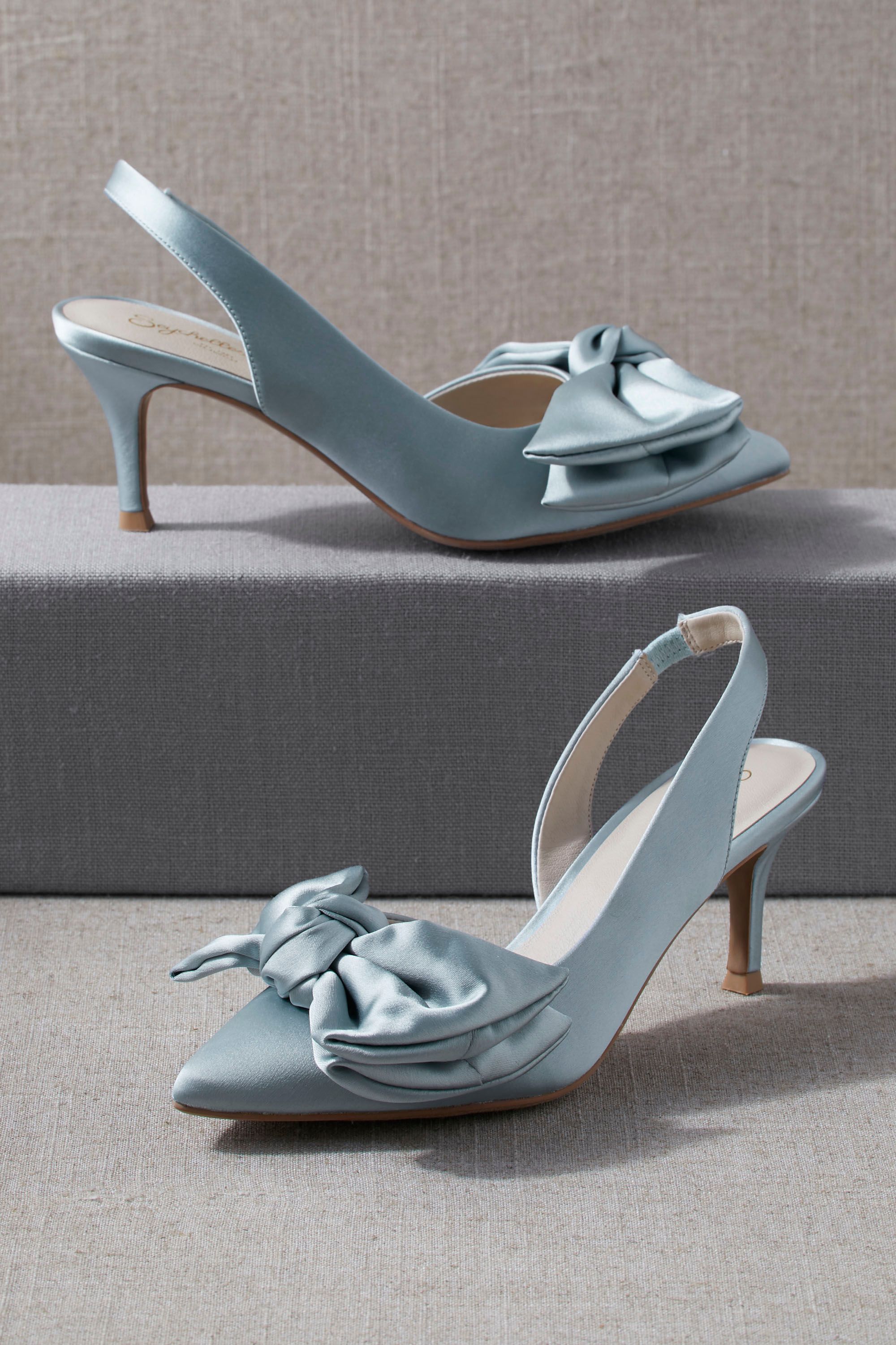 slingback shoes slip off heel