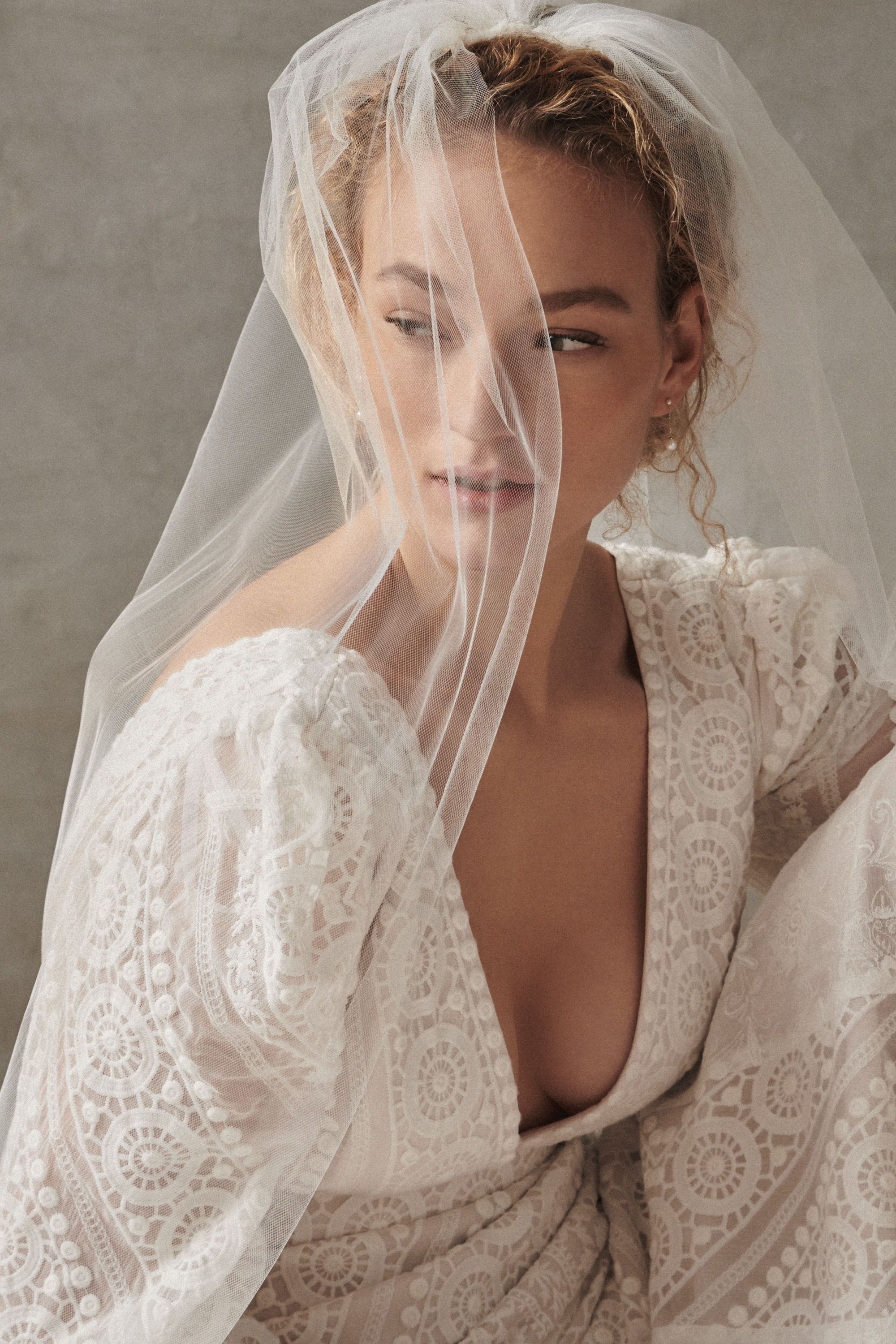 long cathedral veil