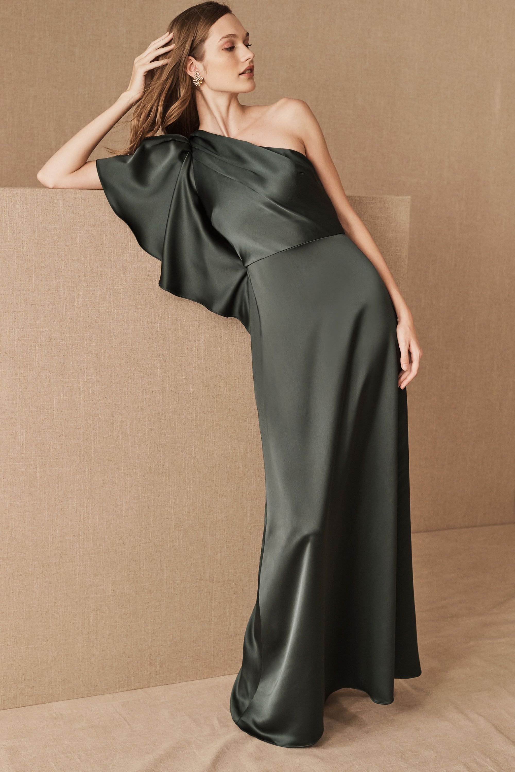 monique lhuillier mother of the bride gowns