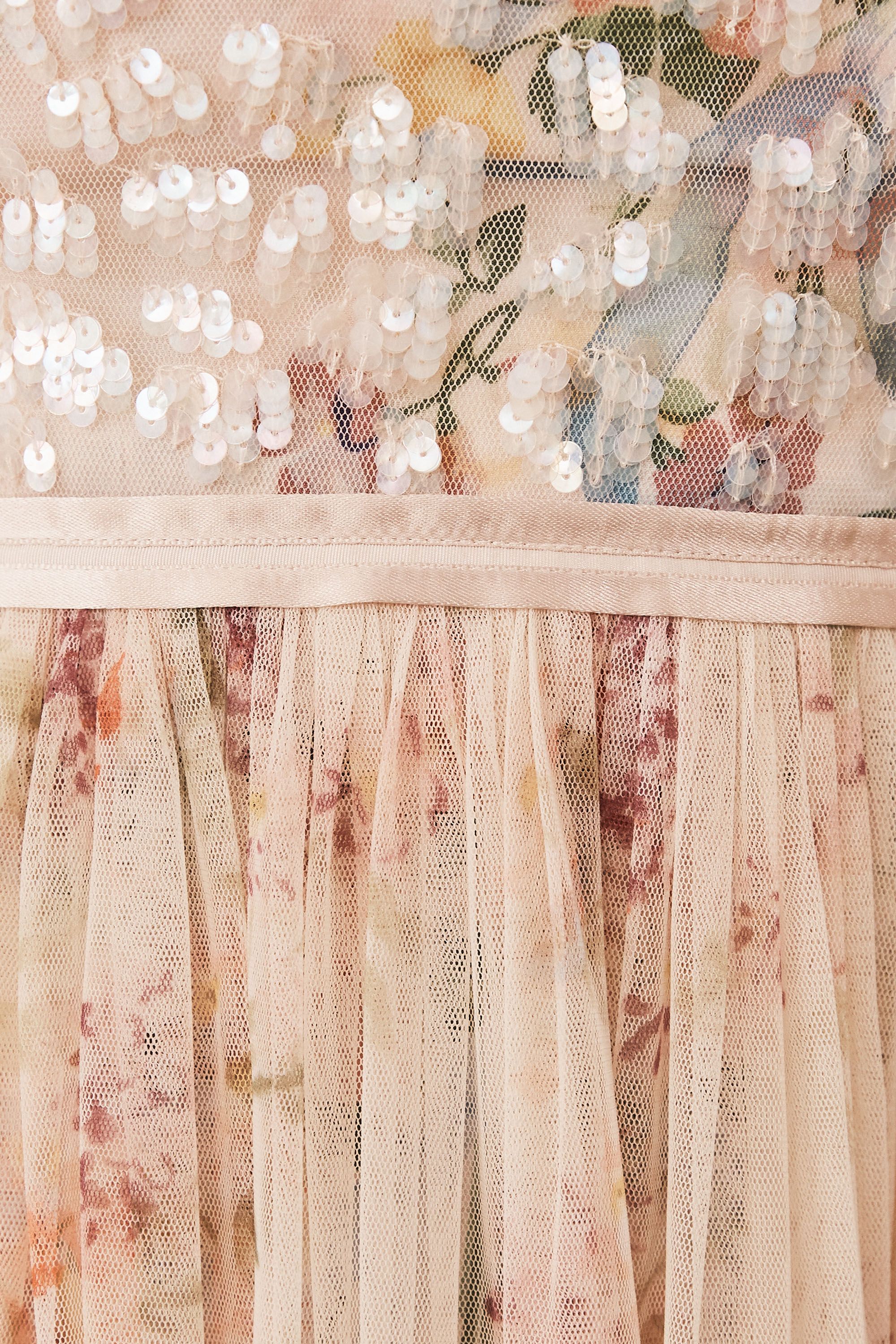 needle and thread floral