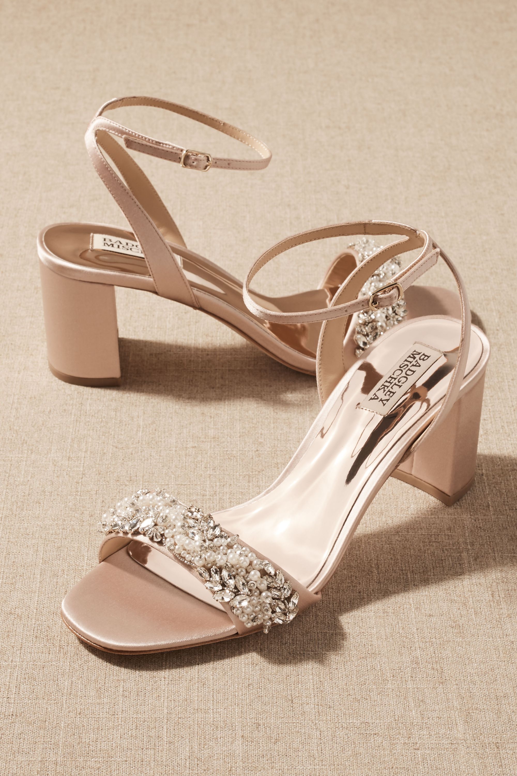 badgley mischka clara heels