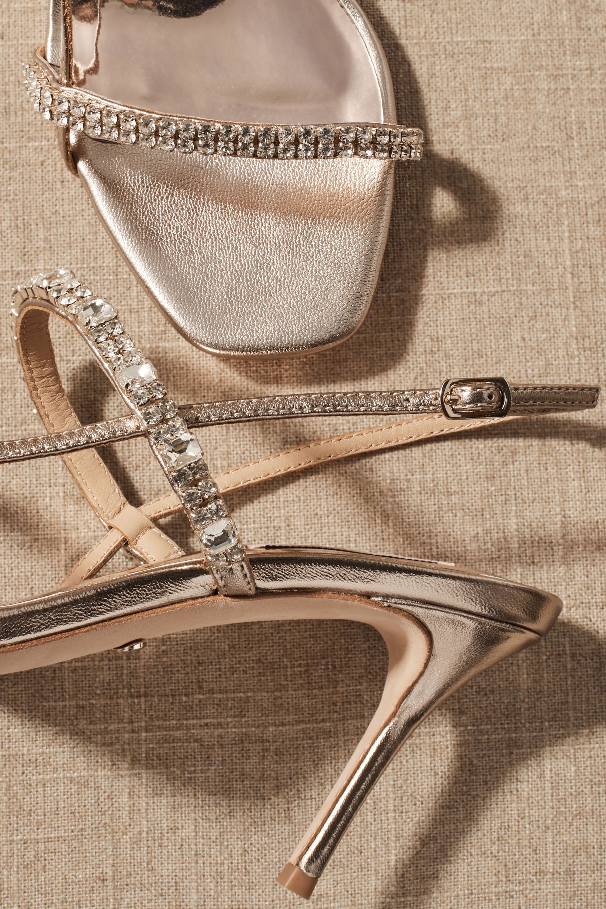 badgley mischka zane heels