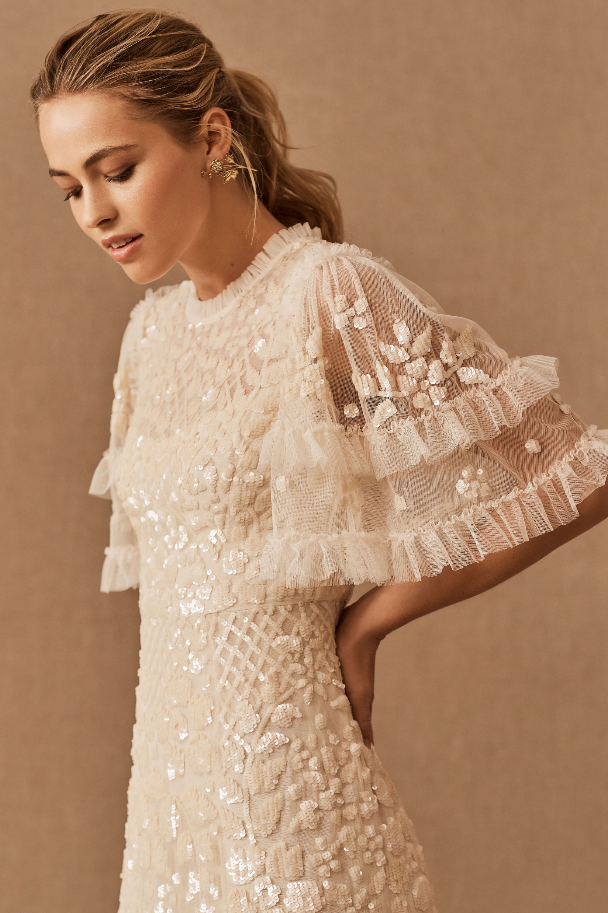 aurelia needle and thread