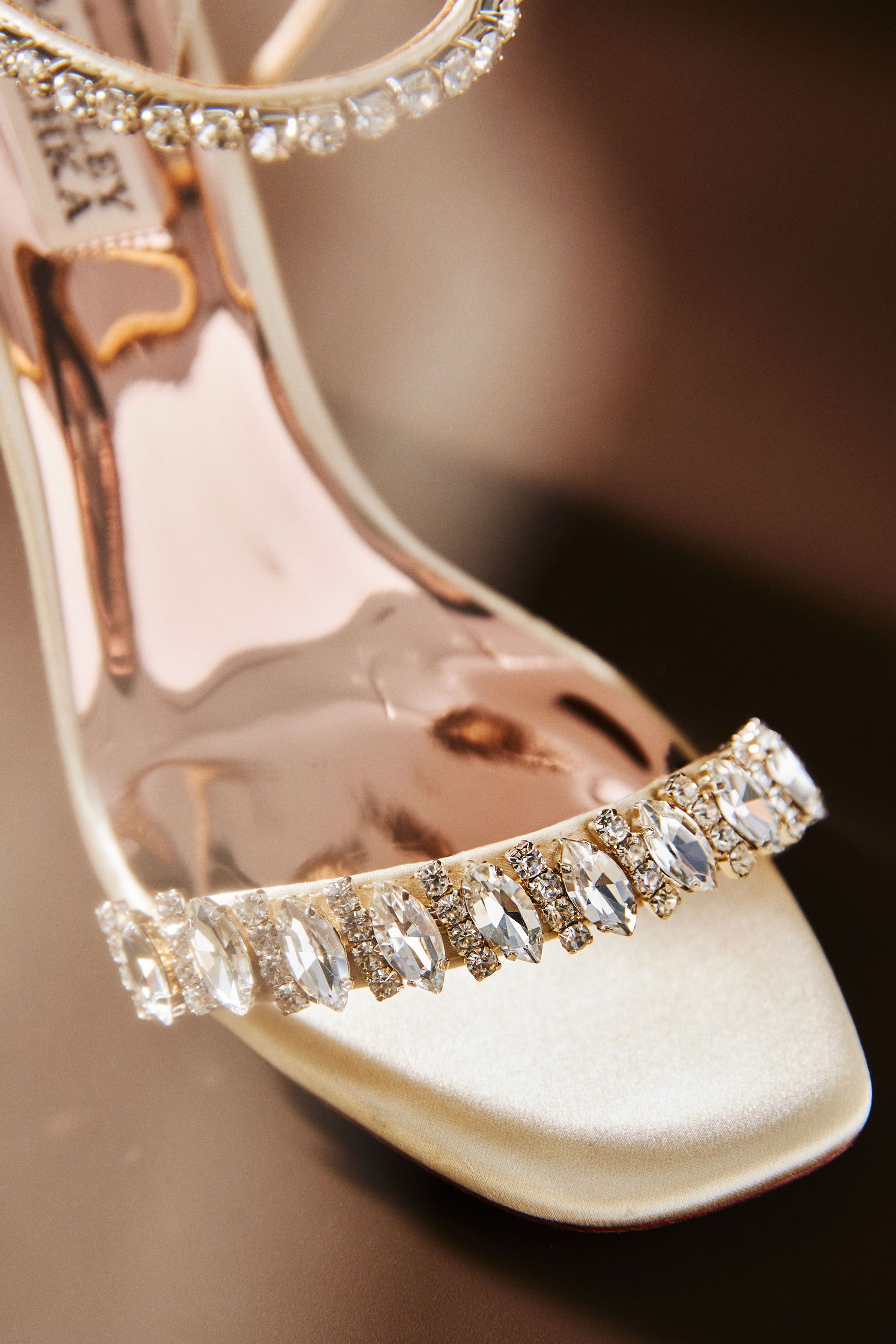 badgley mischka marilee heels