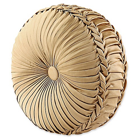 J. Queen New York Queen Street Carleton Tufted Round Throw Pillow in Gold - Bed Bath & Beyond