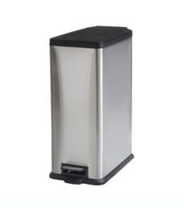 Bote de basura de acero inoxidable Squared Away™ con pedal
