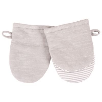 Mini guantes de cocina Our Table™ color gris