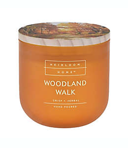 Vela en vaso de vidrio Heirloom Home™ Woodland Walk con tapa de madera decorada, 396.89 g