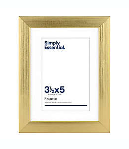 Portarretratos de poliestireno Simply Essential™ con marialuisa de 3.5” x 5” color oro