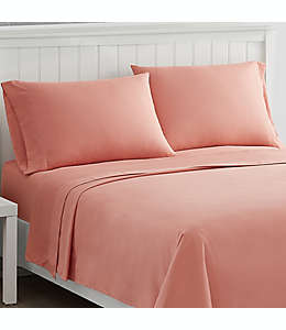 Set de sábanas matrimoniales de microfibra Simply Essential™ Truly Soft™ color coral
