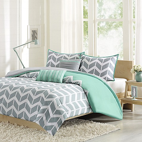 image of Nadia Reversible Duvet Cover Set in Teal