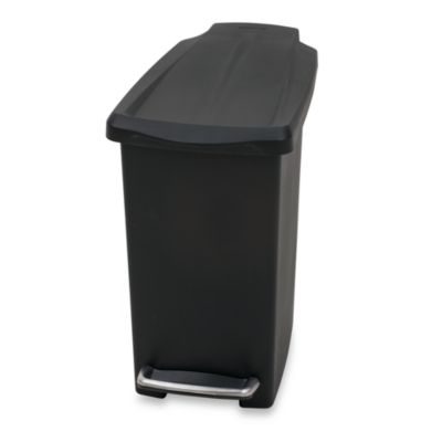 Bote de basura delgado de plástico simplehuman®con pedal, de 10 L, color negro