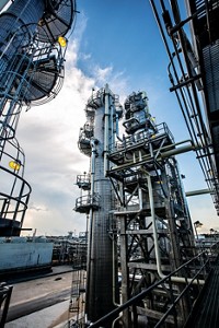 Serving the chemical, life science, and laboratory worlds