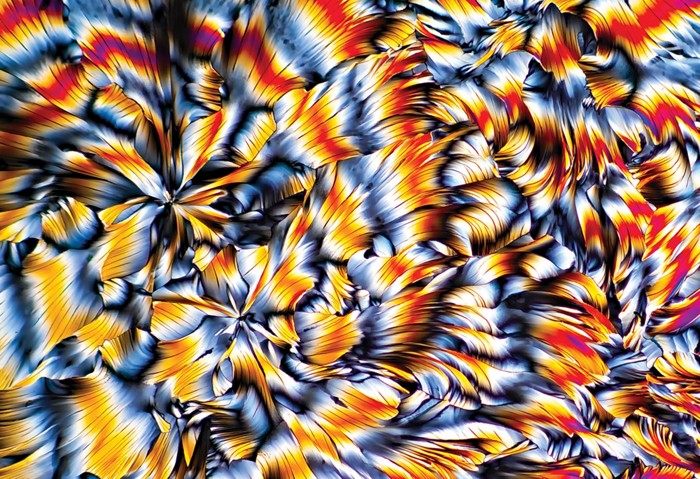 Polarized light and the magic angle: Scientists making art