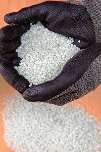Serving the chemical, life science, and laboratory worlds