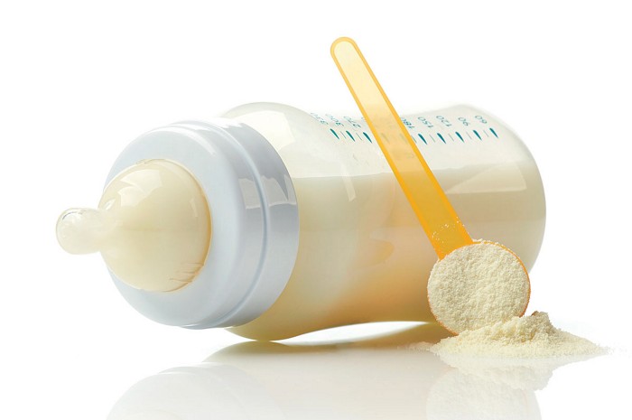 Infant Formula Essentials: Choosing the Best for Your Baby