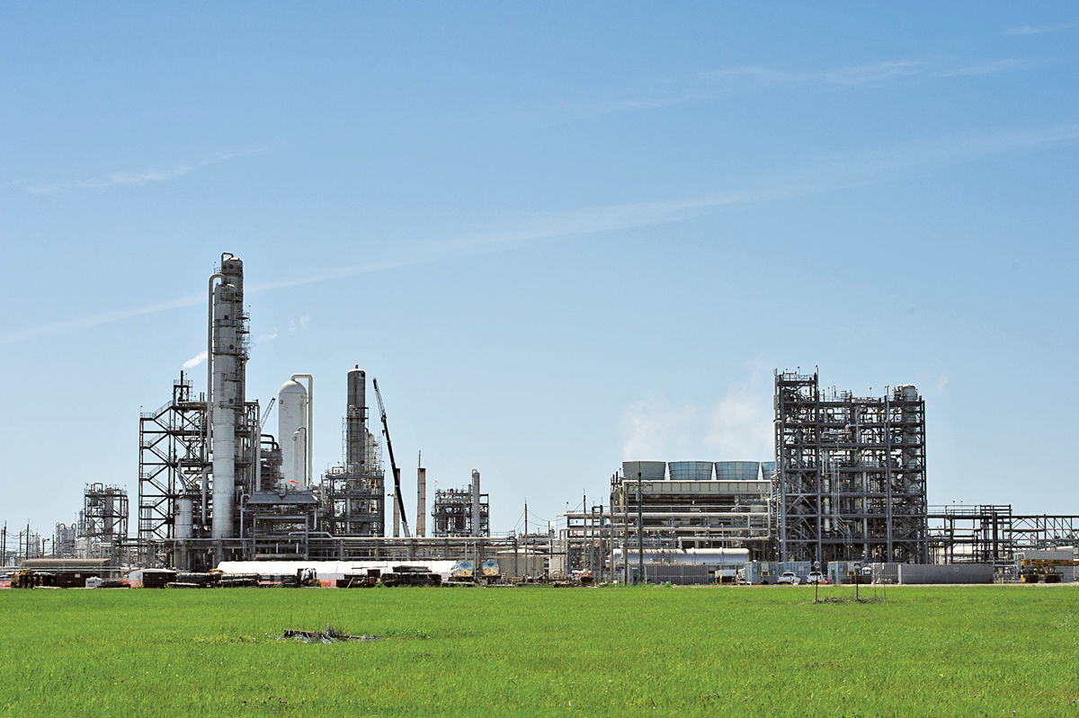 A photo of Dow's Plaquemine, Louisiana, chemical complex.
