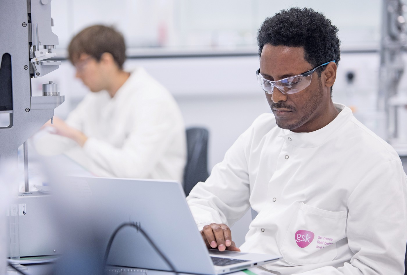 scientist-working-in-lab
