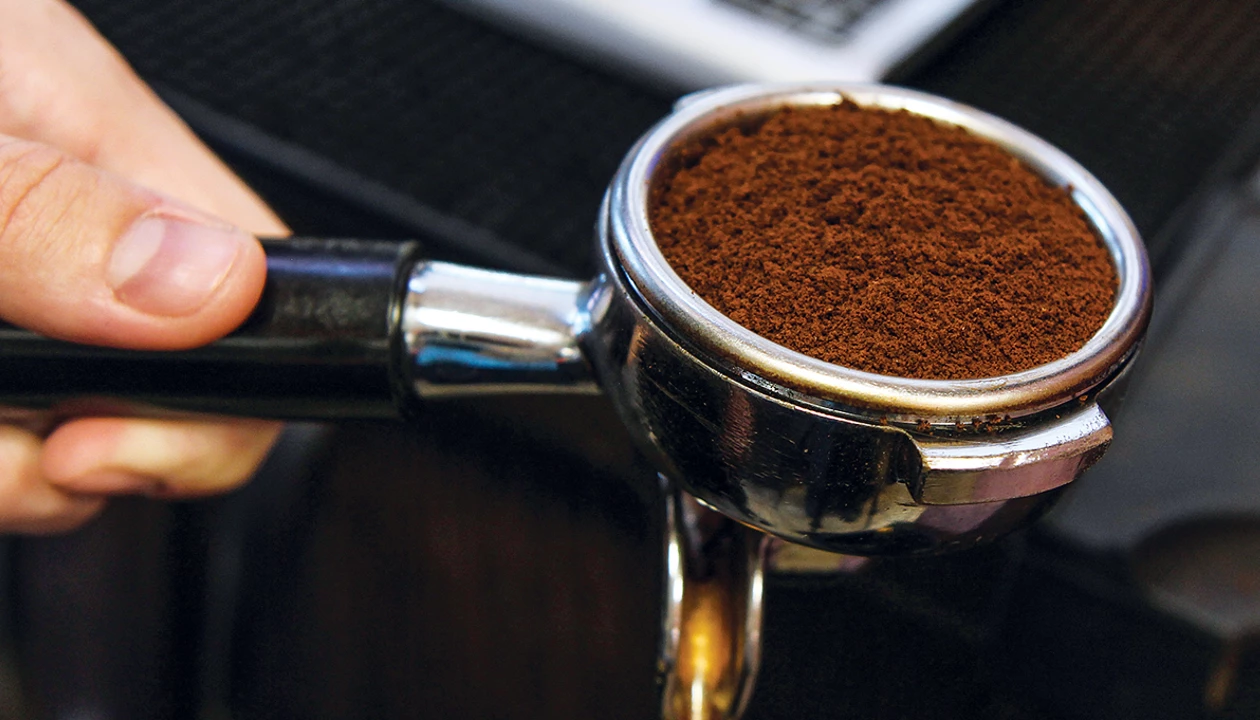 Piping hot science: Coffee or tea?