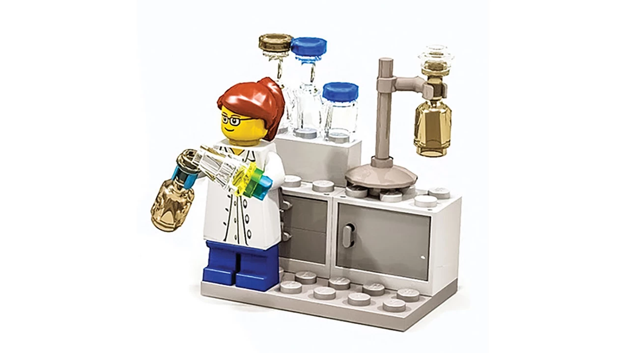  Lego ditches plan to use recycled PET 