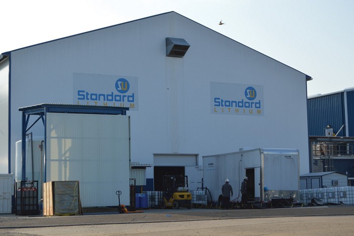 A white warehouse containing equipment for extracting lithium from brine.