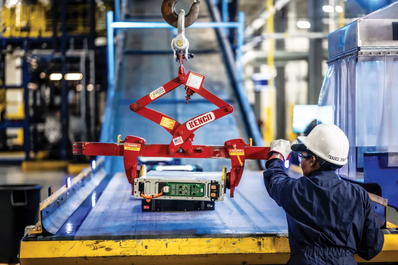 Maintenance-free battery system deployed in harsh industrial environment