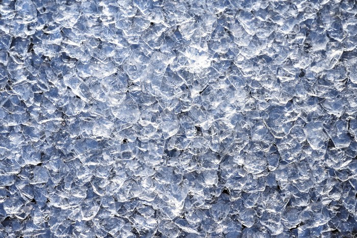 A field full of shredded aerogel particles.