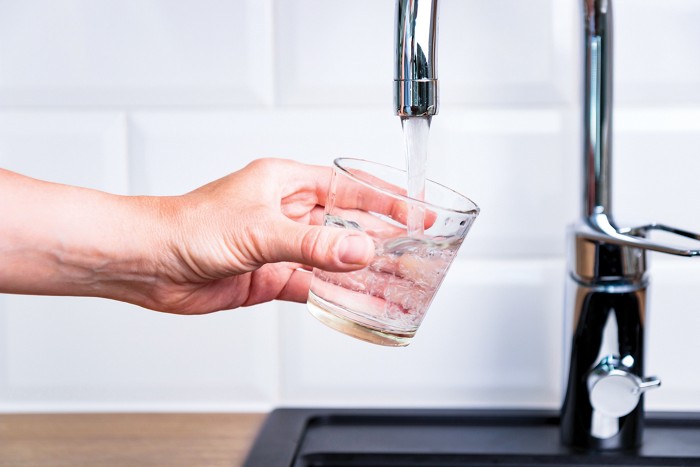 Chemicals in tap water discount