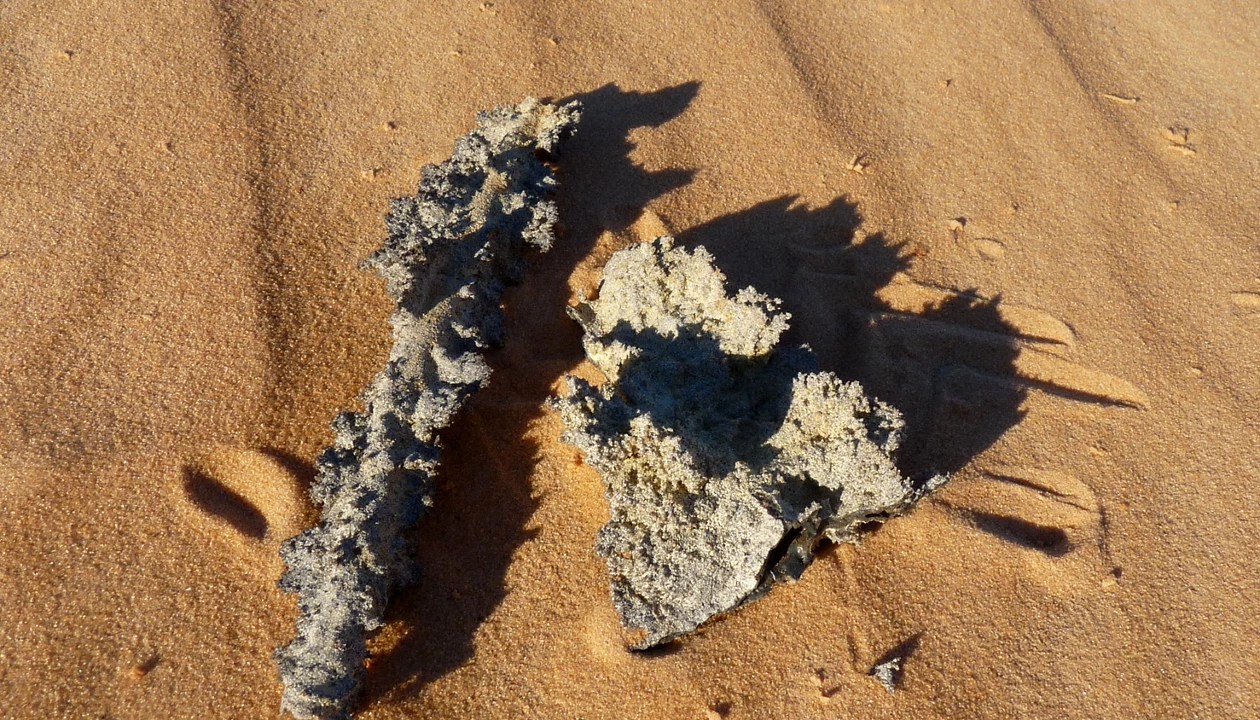 Chemistry in Pictures: Thunder stone