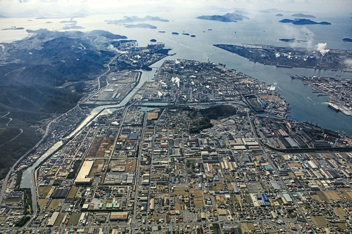 日本石油化学産業の評価