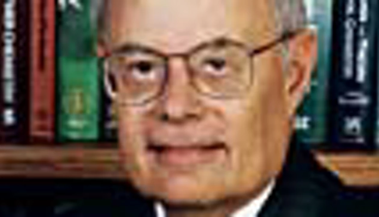 Voorhees Succeeds Israel on ACS Board of Directors