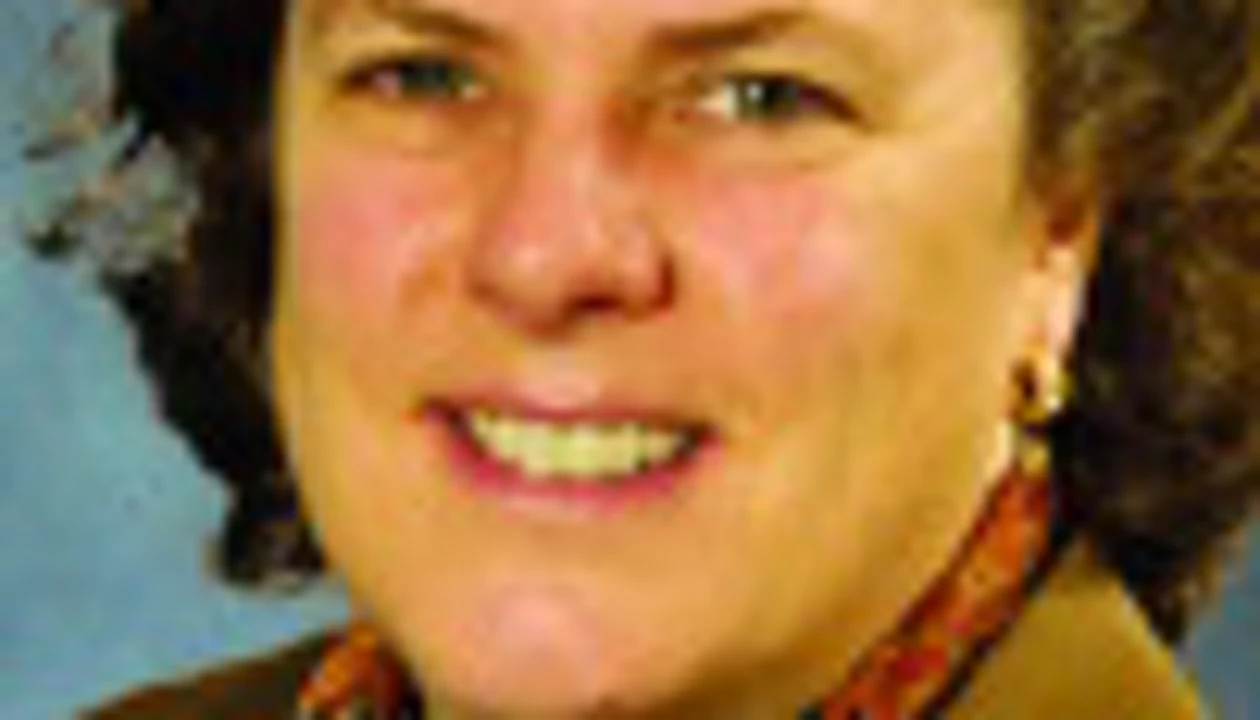 Mentornet Supports Women in Science