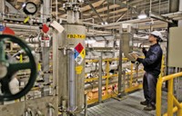 Serving the chemical, life science, and laboratory worlds