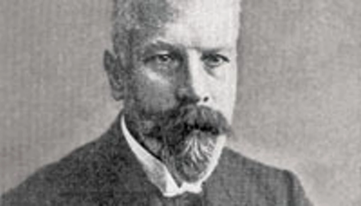 1907 Chemistry Nobelist Discovered Cell-Free Fermentation
