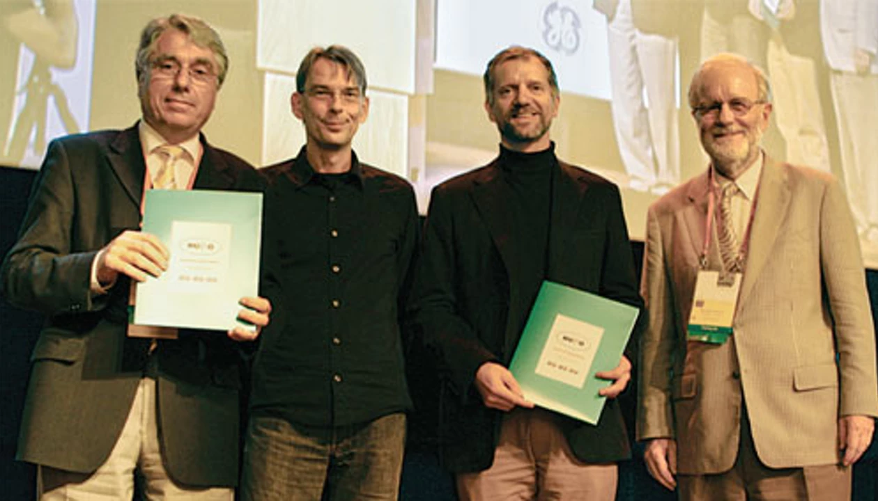 ACS Journal Presents Proteomics Award