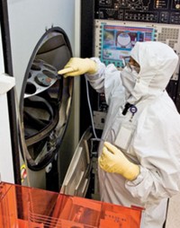 Serving the chemical, life science, and laboratory worlds