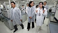 Serving the chemical, life science, and laboratory worlds