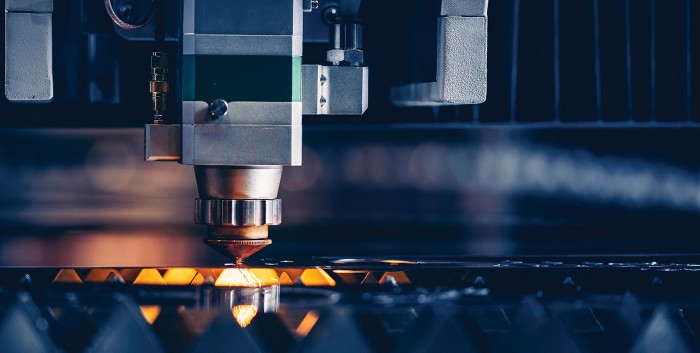 Lasers create ceramics for spacecraft and nuclear reactors in a jiffy