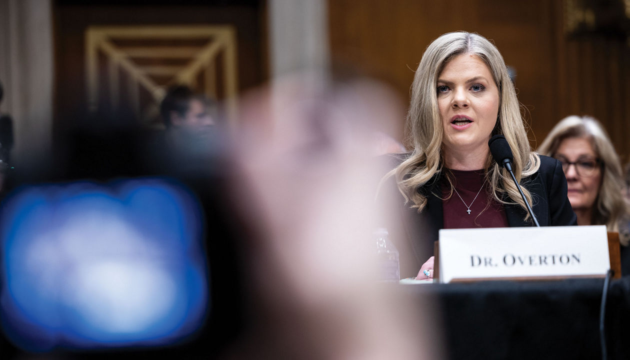 As FDA awaits new chief, concerns rise over role of science advisers