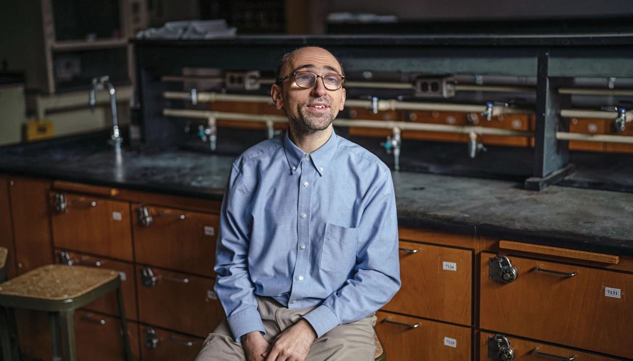 Matthew J. Guberman-Pfeffer studies the physics that makes biochemistry ...