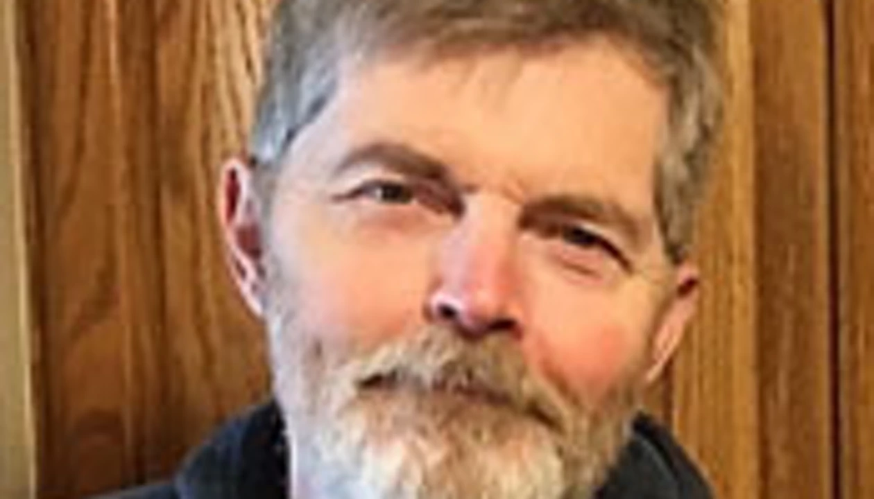 Obituary: Kenneth W. Raymond