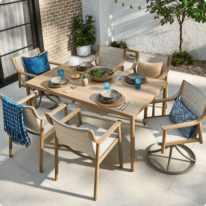 Magasiner des meubles de jardin.