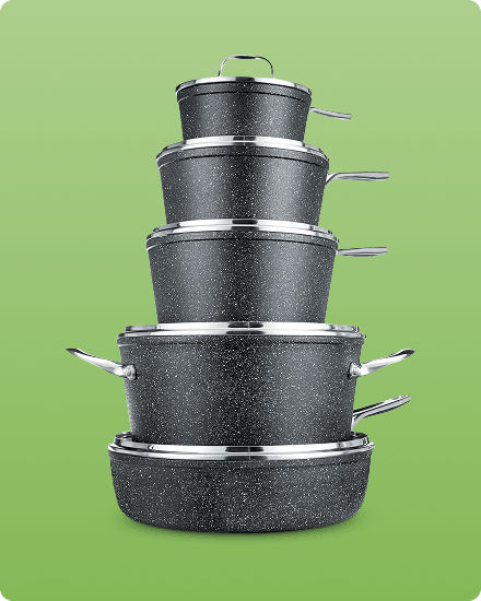 Magasinez des plats de cuisine.