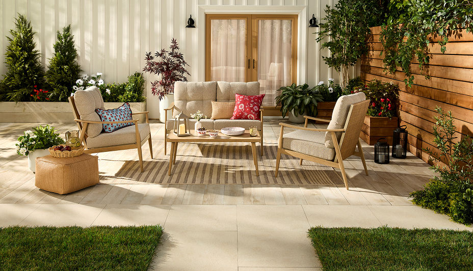 Patio sectional and chair