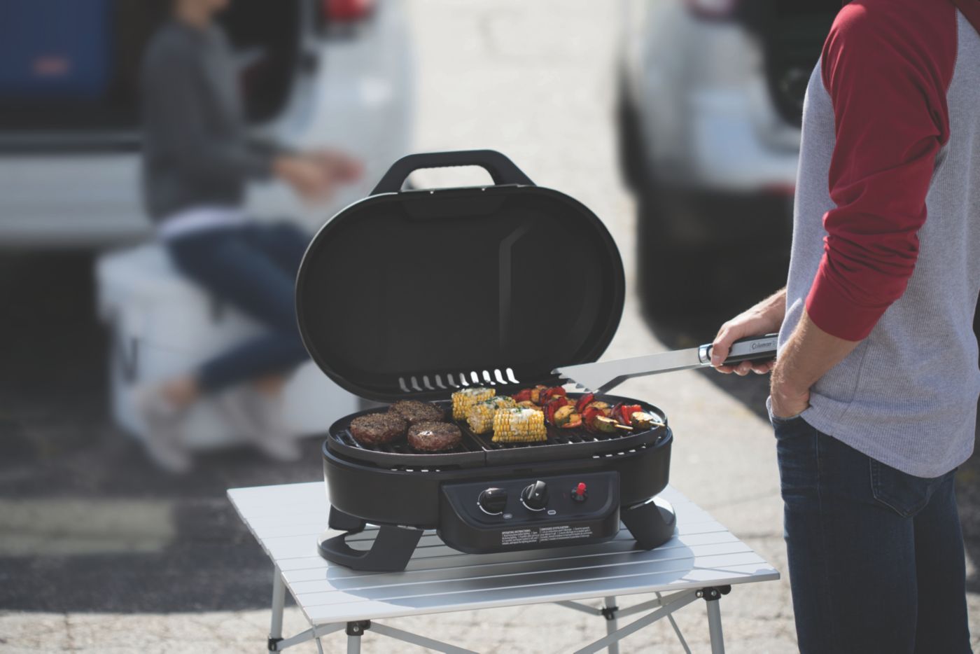 coleman roadtrip 225 portable tabletop propane grill